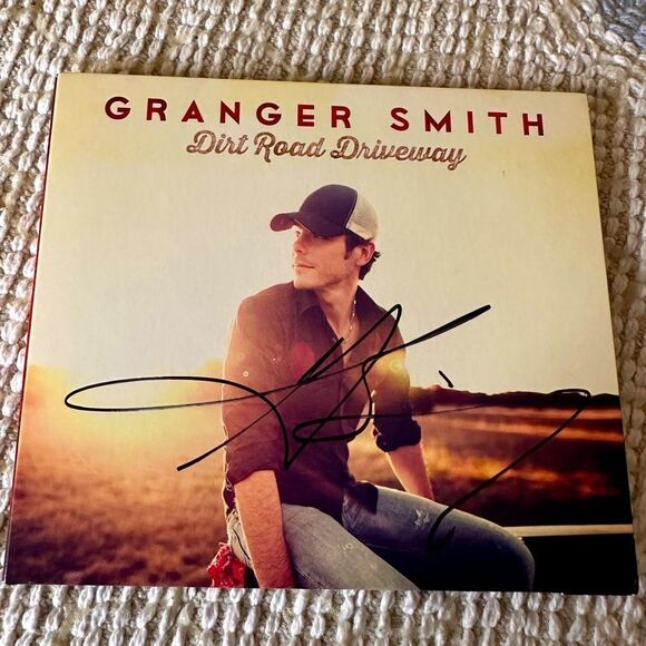 Grainger Smith autographed CD - Picture 1 of 4
